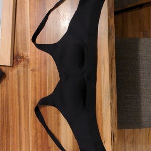 Women's size 34 B Lululemon sports bra